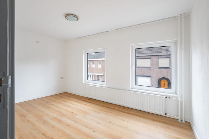 Foto 11 van Past Erckensstraat 14