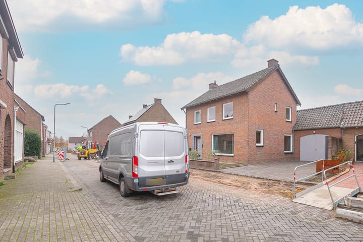 Foto 22 van Past Erckensstraat 14