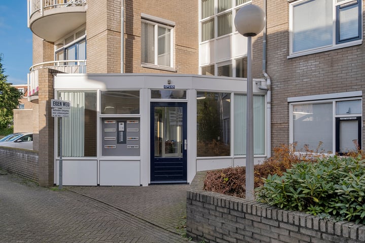 Bekijk foto 32 van Oosterhoutstraat 42-D