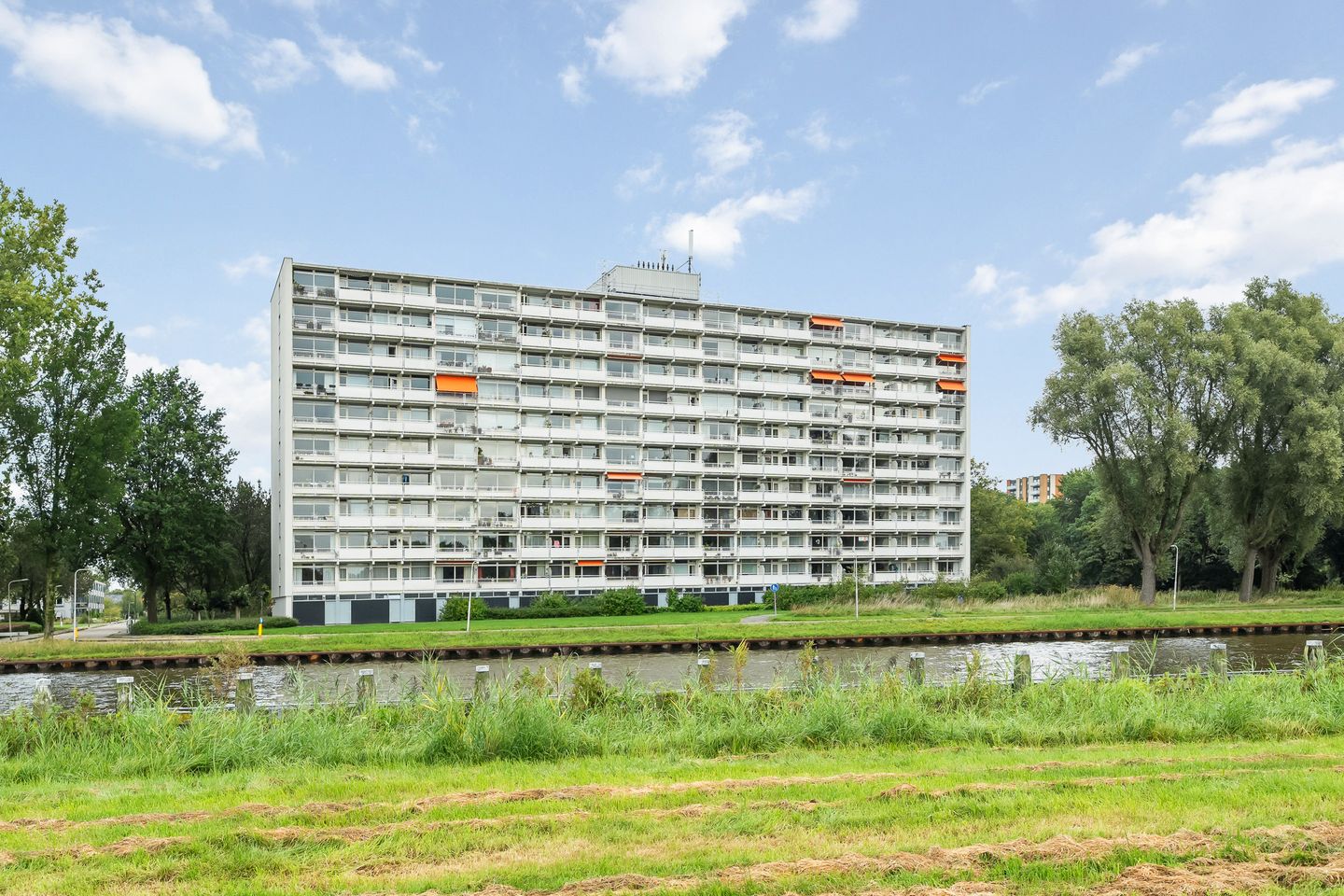 Foto 1 van van Harinxmaplein 154