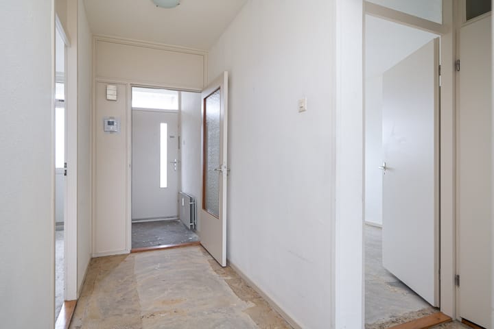 Foto 17 van van Harinxmaplein 154