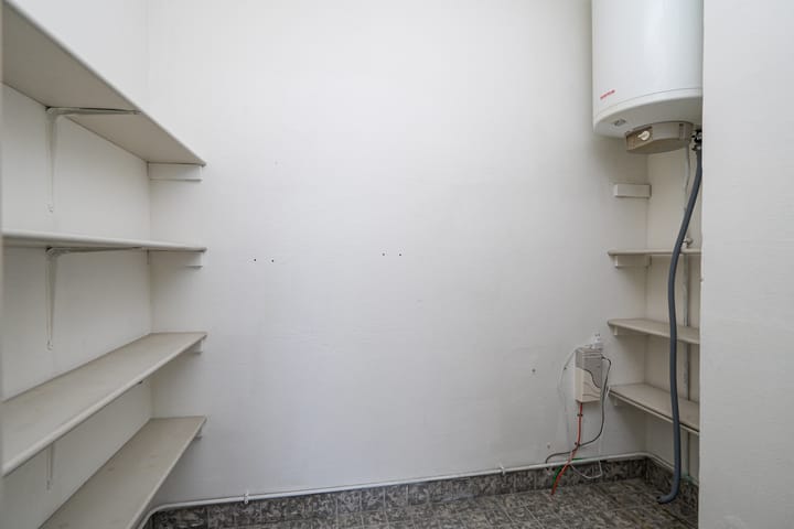 Foto 19 van van Harinxmaplein 154