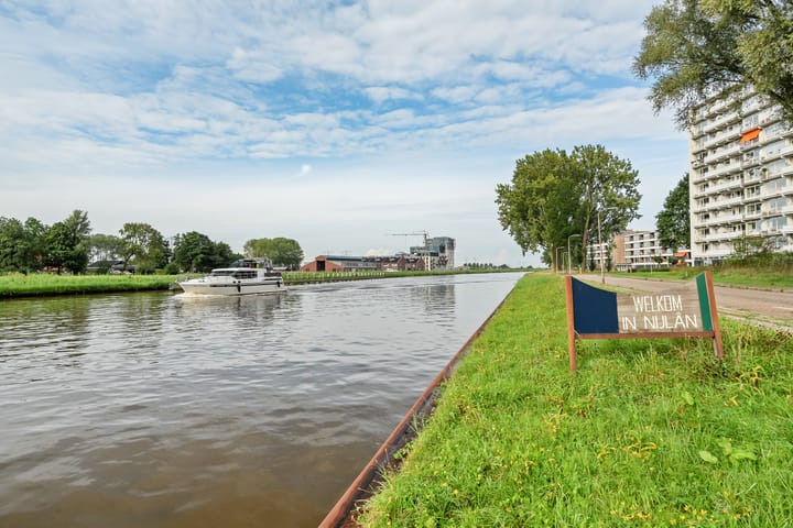 Foto 43 van van Harinxmaplein 154