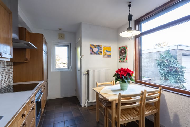 Photo 12 of Dr. Hustinxlaan 49