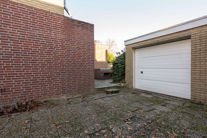 Photo 22 of Dr. Hustinxlaan 49