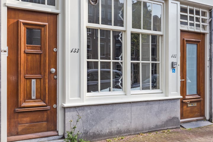 View photo 36 of Bloemgracht 133-3