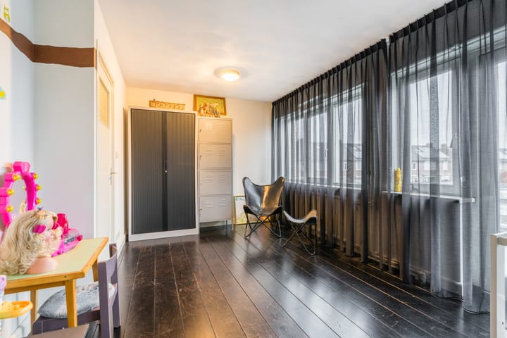 Foto 24 van Valstraat 30