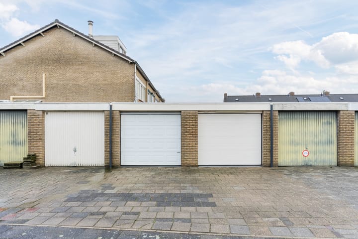 Foto 42 van Valstraat 30