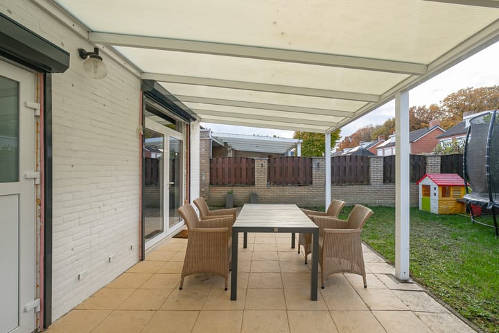 Foto 21 van Dellevaetestraat 24