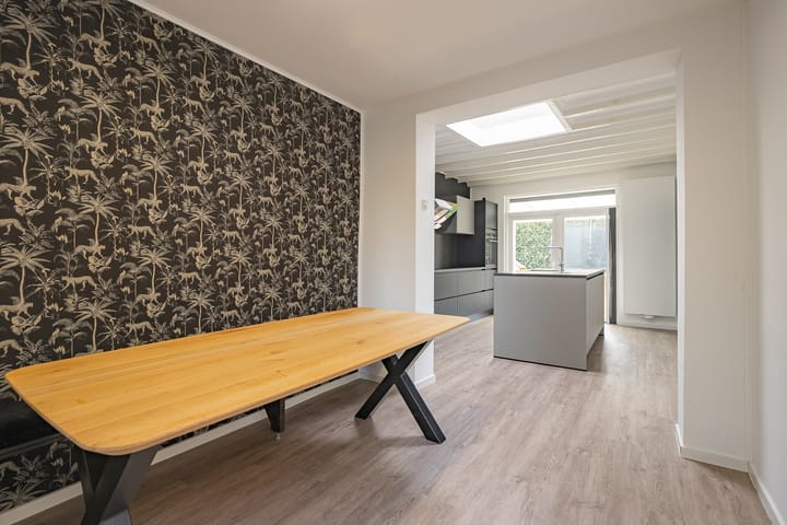 Foto 9 van Dellevaetestraat 24