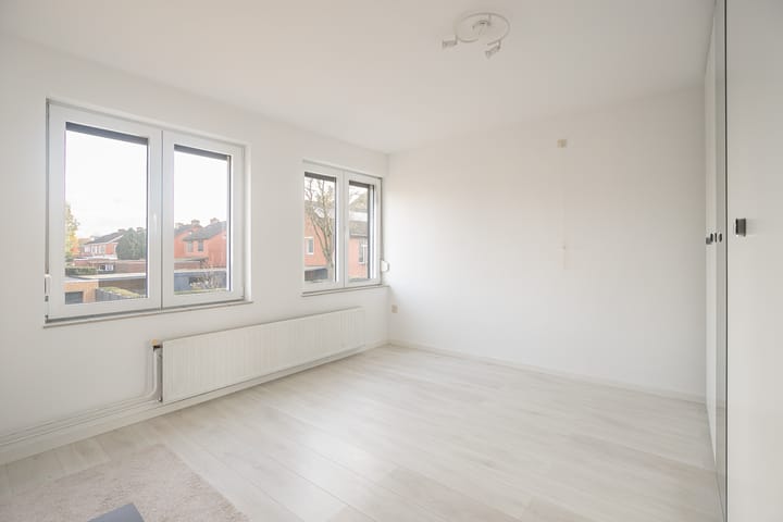 Foto 13 van Dellevaetestraat 24