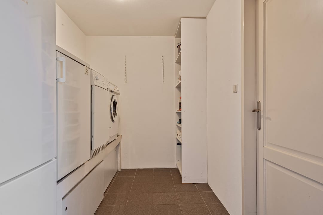 Photo 23 of Stereind 1