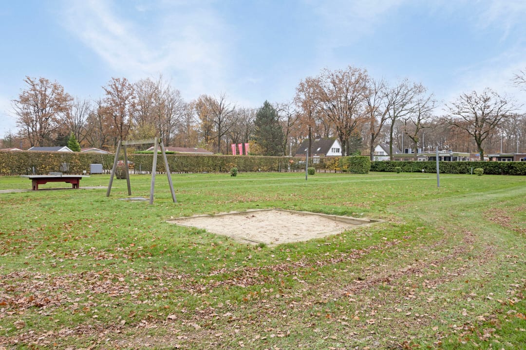 Foto 17 van Zwembadweg 37-119