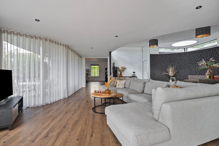 Foto 15 van Buitenweide 17