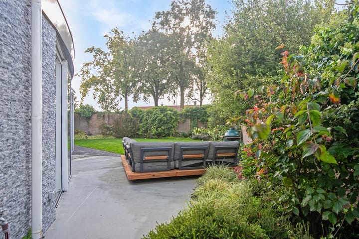 Foto 44 van Buitenweide 17