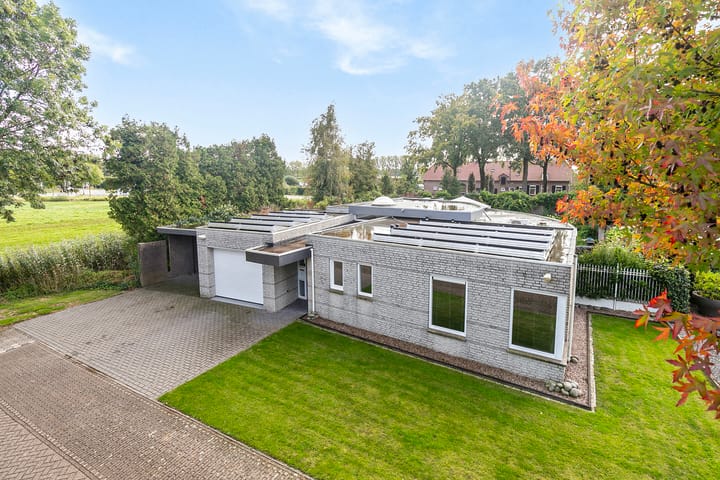 Foto 50 van Buitenweide 17