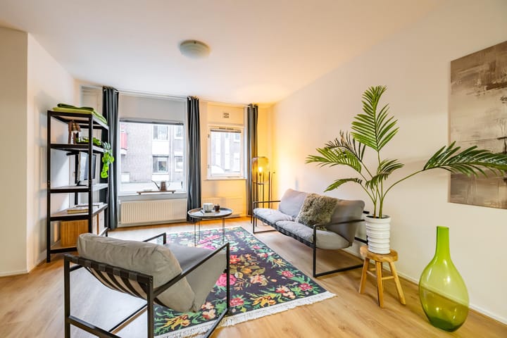 Foto 1 van Bedumerstraat 6