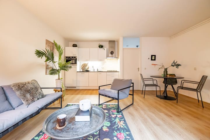 Foto 6 van Bedumerstraat 6