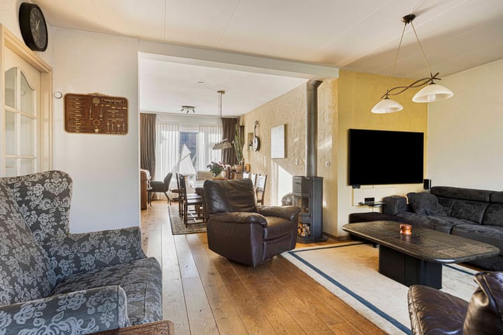 Foto 2 van Schoolstraat 60