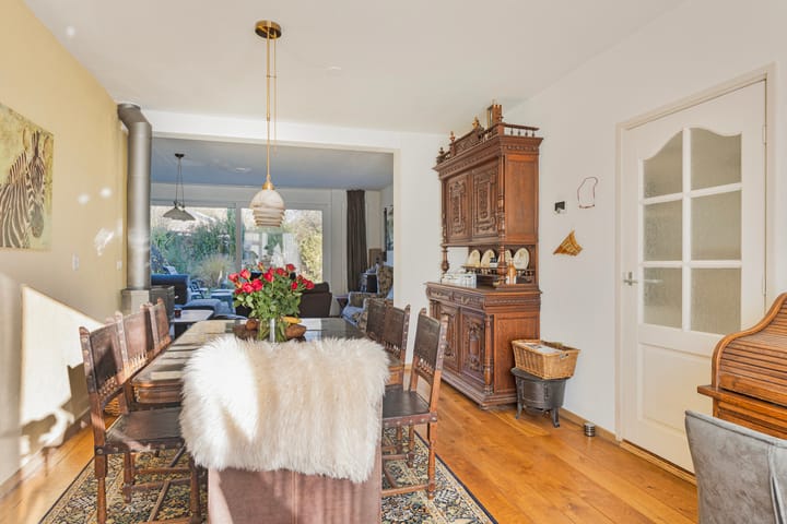 Foto 19 van Schoolstraat 60