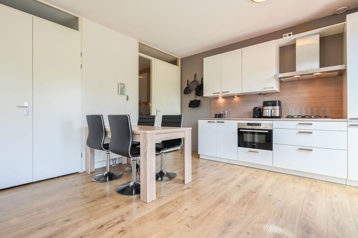 Foto 6 van Duiker 47