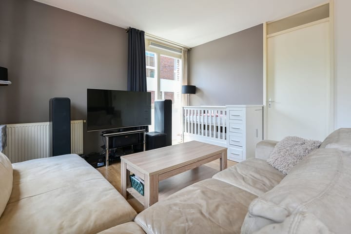 Foto 12 van Duiker 47