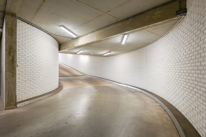 Foto 25 van Duiker 47