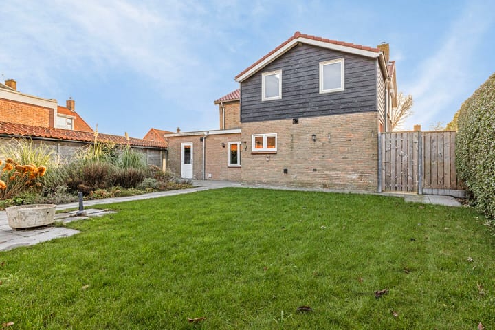 Foto 44 van Beatrixstraat 2