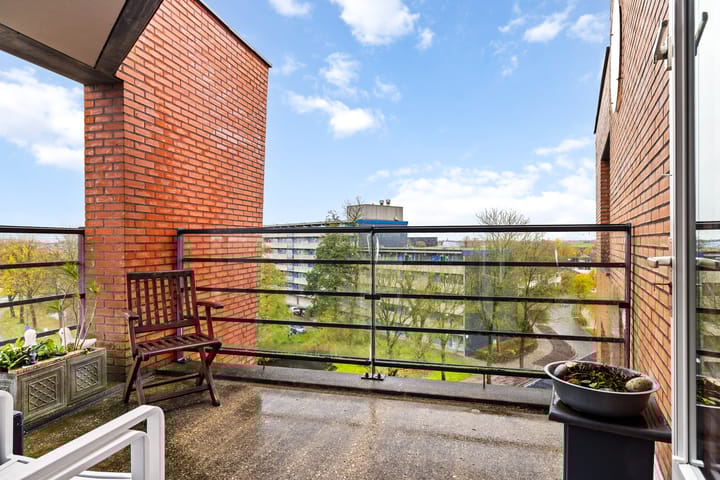 Foto 3 van Pieter Sipmawei 39