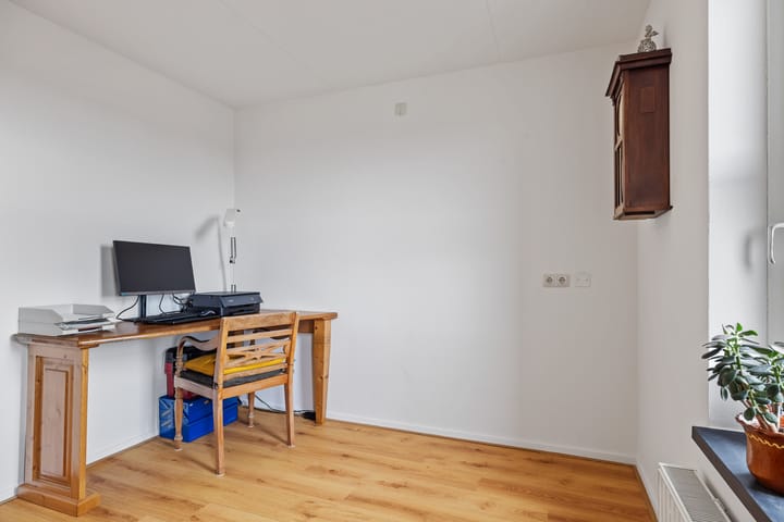 Foto 24 van Pieter Sipmawei 39