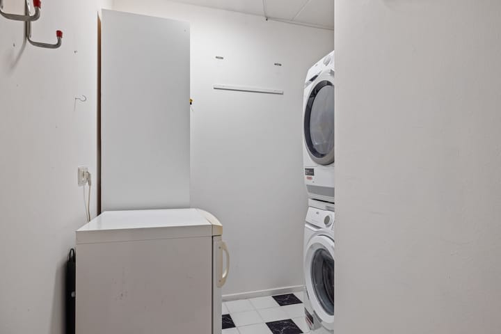 Foto 25 van Pieter Sipmawei 39