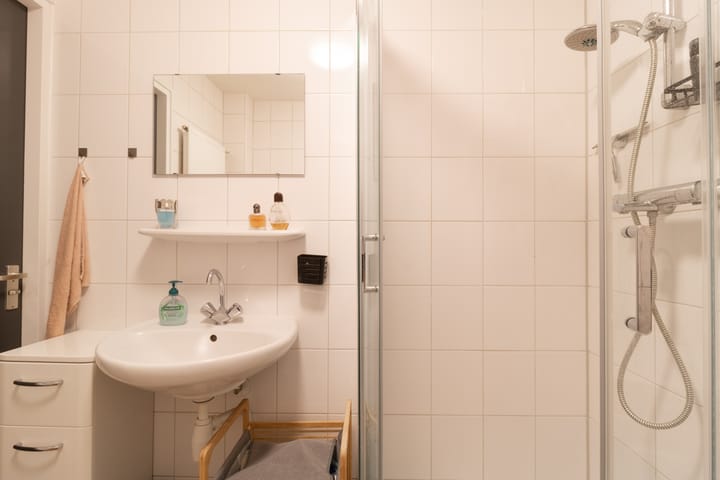 Foto 18 van Spoorsingel 52