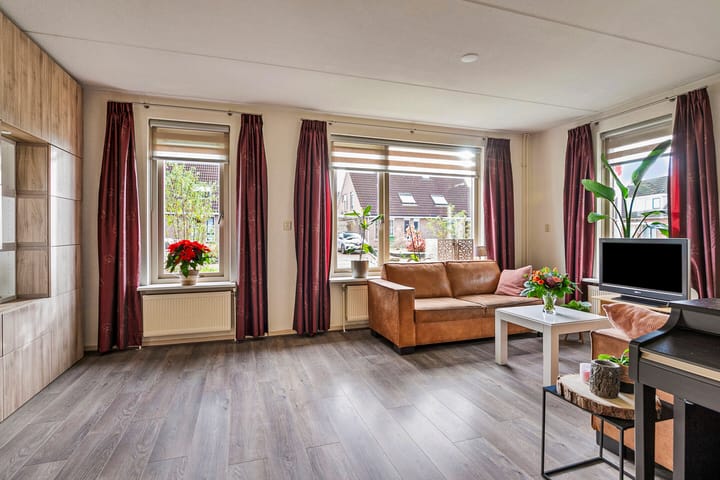 Foto 9 van Leeuwerik 31