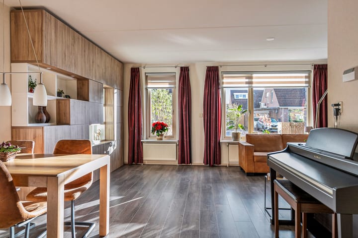 Foto 11 van Leeuwerik 31