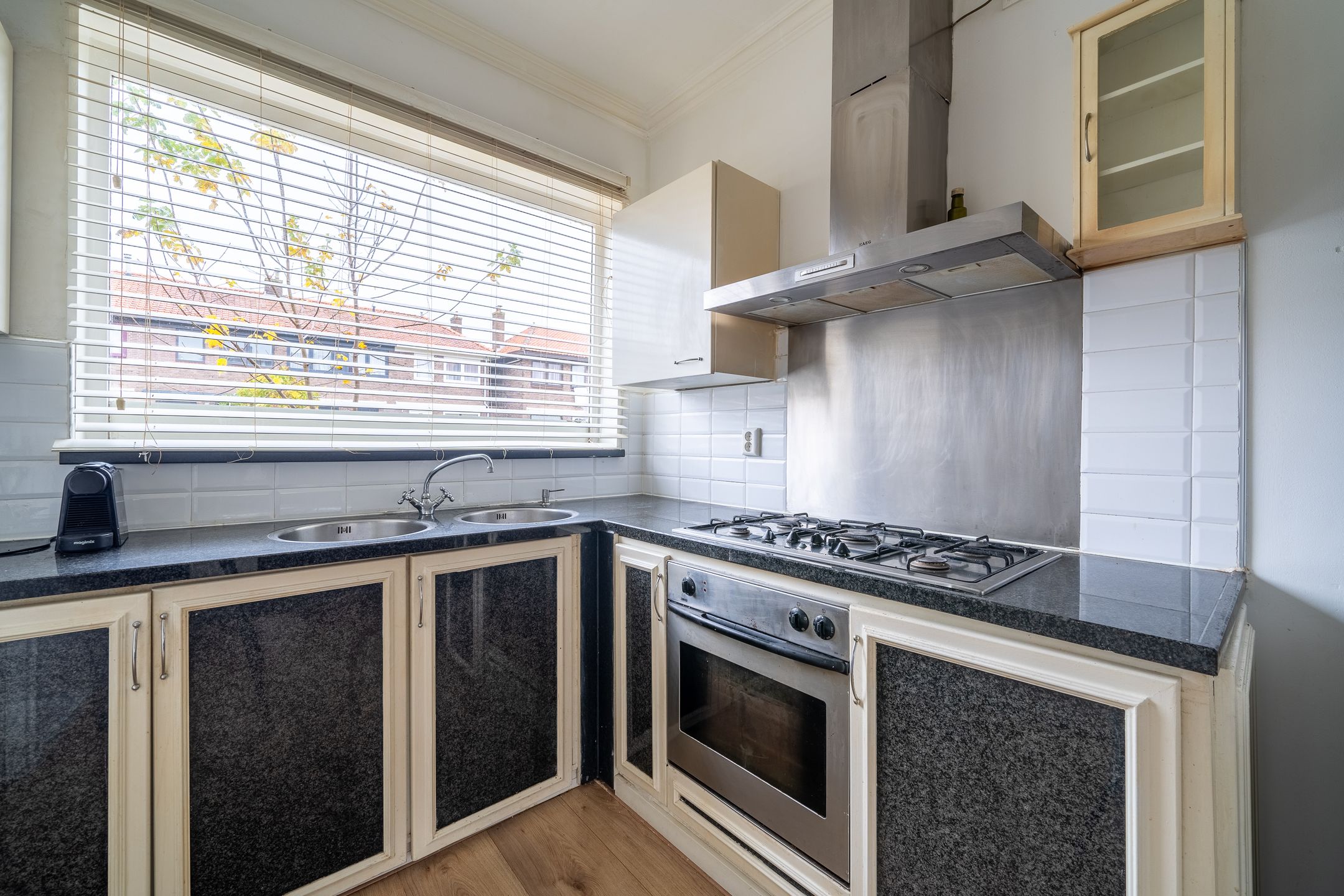 Foto 9 van Hugo de Grootstraat 65