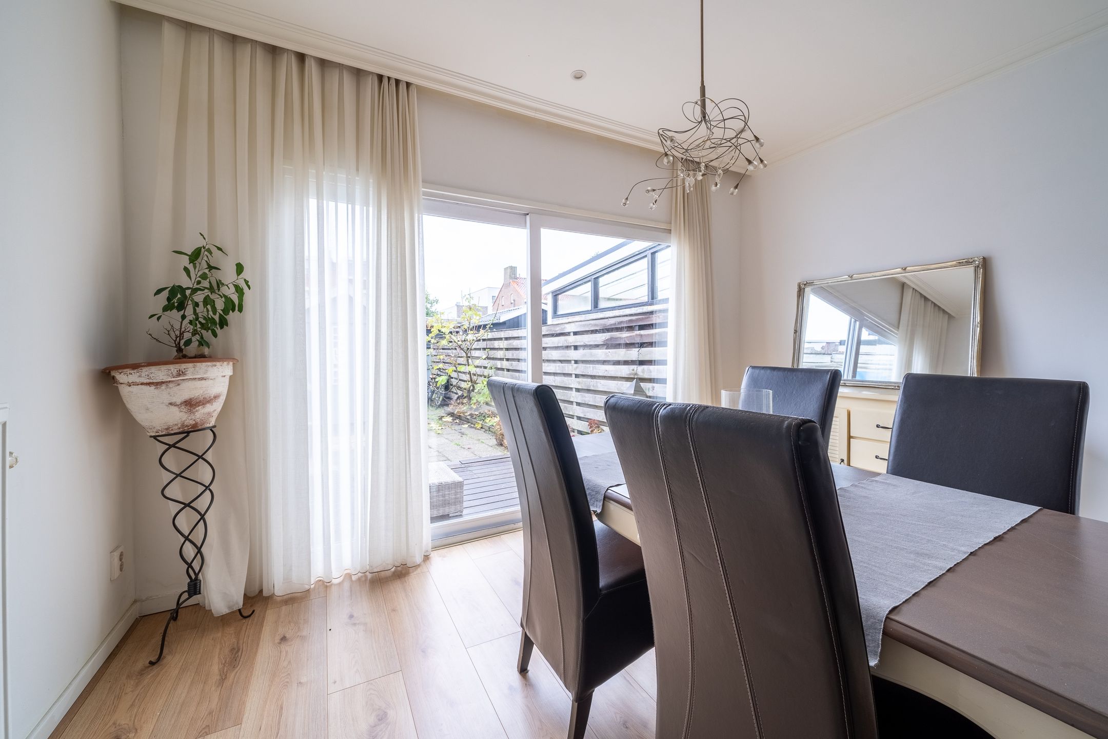 Foto 12 van Hugo de Grootstraat 65