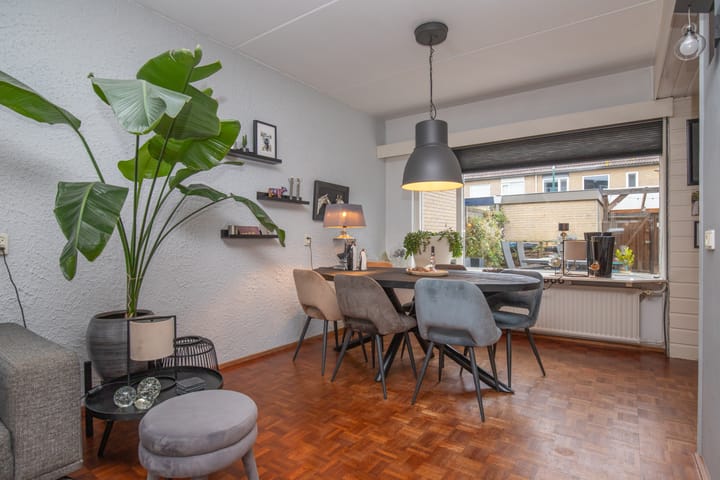 Foto 3 van Paulus Potterlaan 13