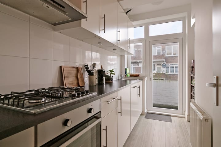 Foto 17 van Linnaeusstraat 211