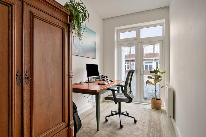 Foto 26 van Linnaeusstraat 211