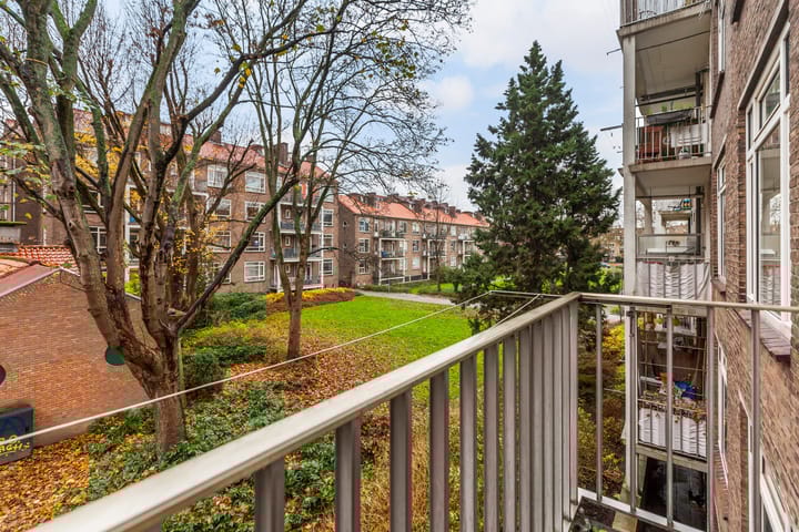 Foto 25 van Herman Robbersstraat 45-B