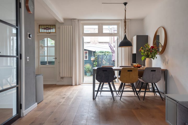 Foto 9 van Djambistraat 20