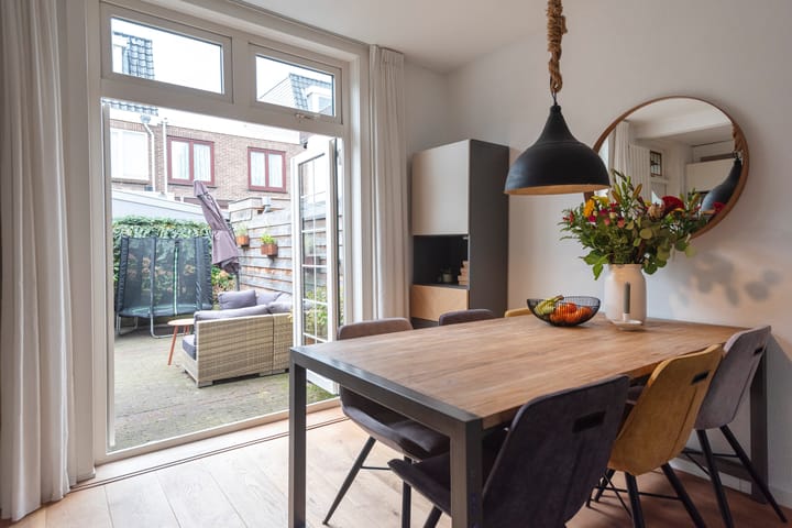 Foto 16 van Djambistraat 20