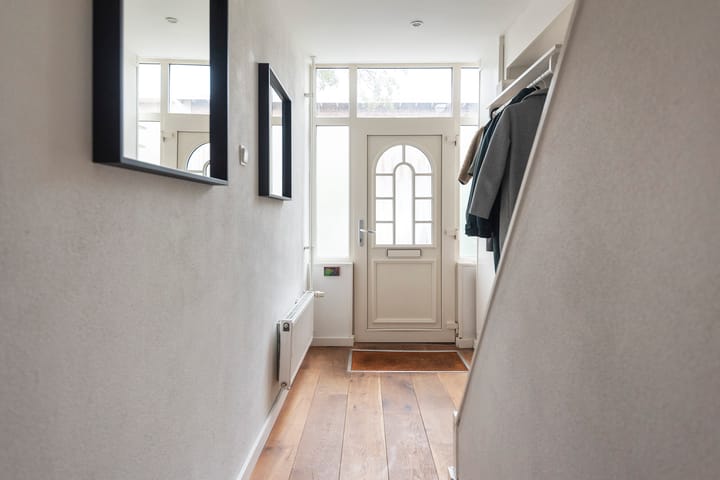 Foto 25 van Djambistraat 20