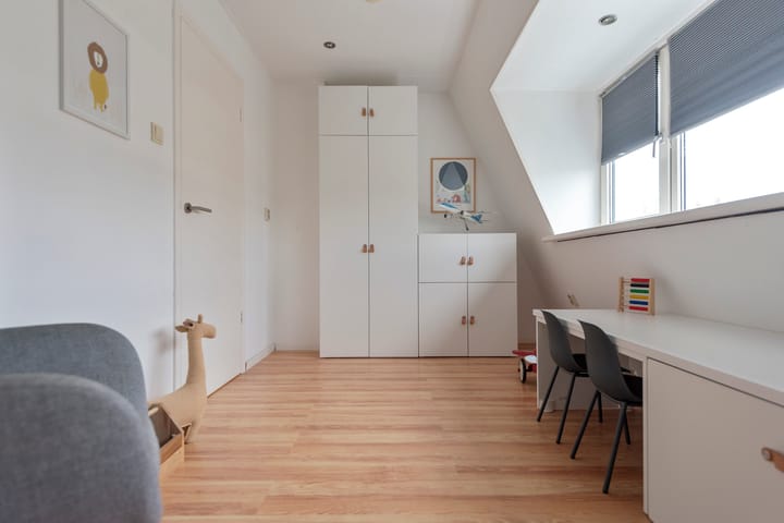 Foto 39 van Djambistraat 20