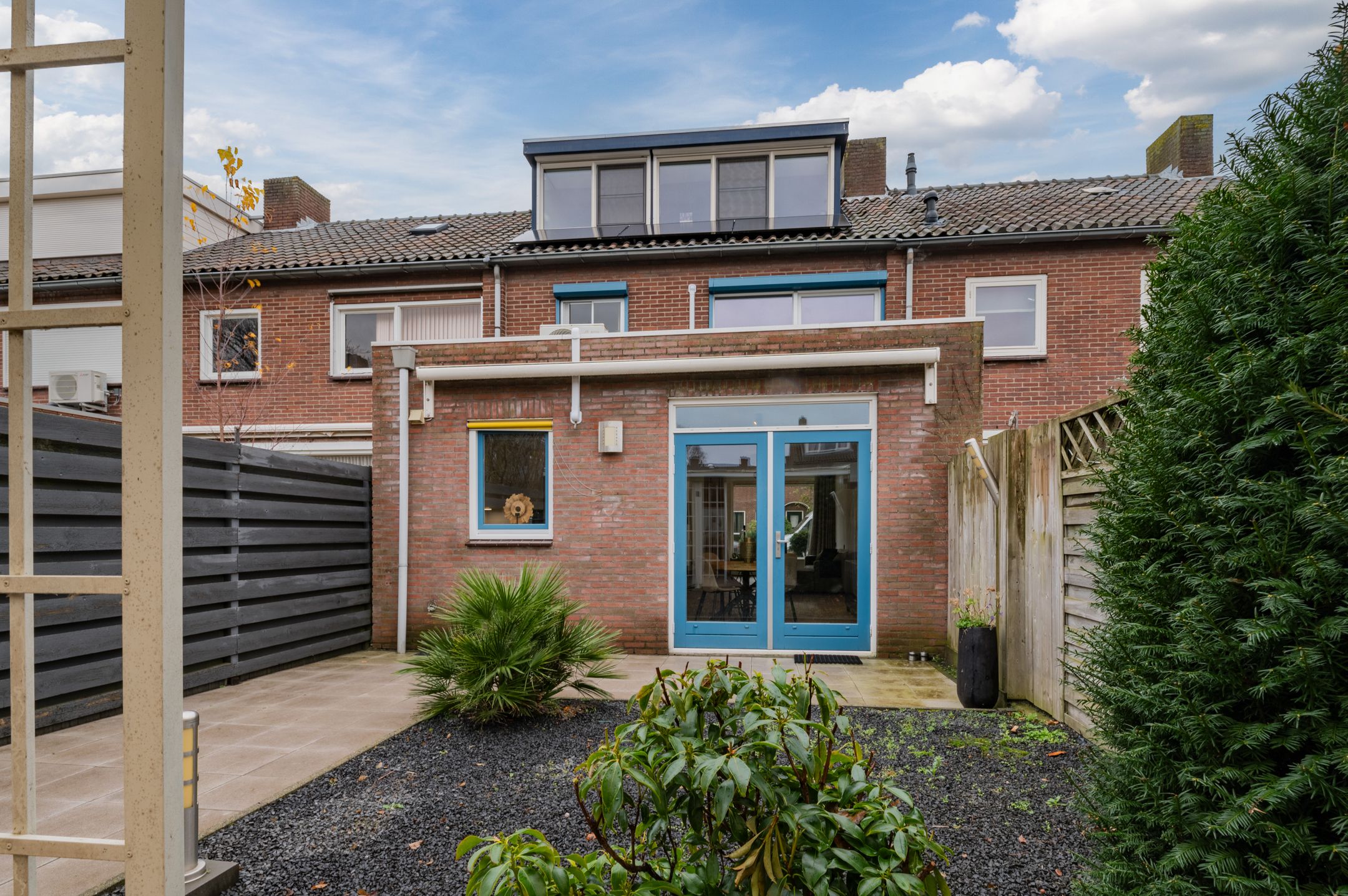 Foto 15 van Drossaardstraat 15