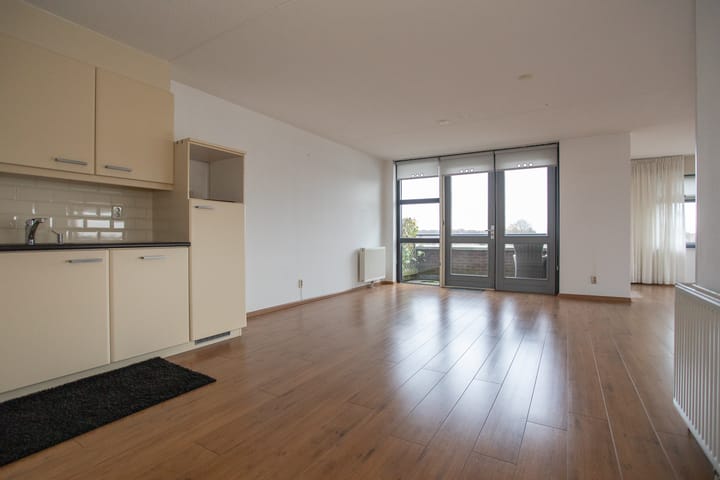 Foto 10 van Grotestraat 128-21