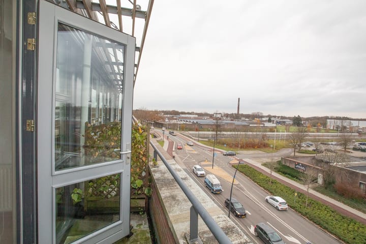 Foto 37 van Grotestraat 128-21