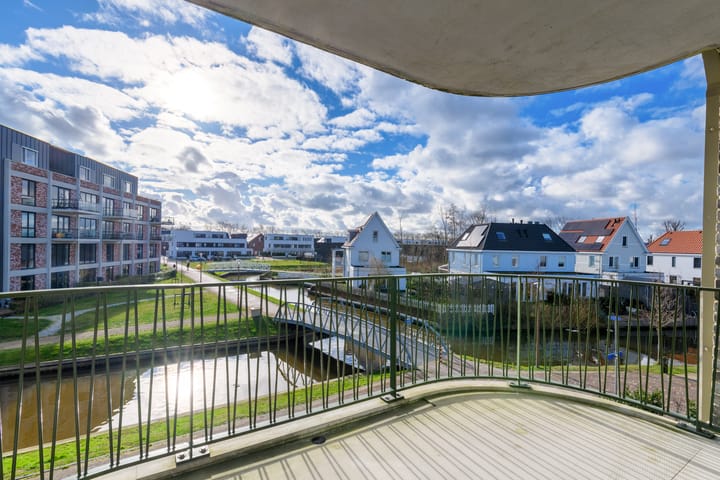 Foto 17 van Waadse Poldergracht 13