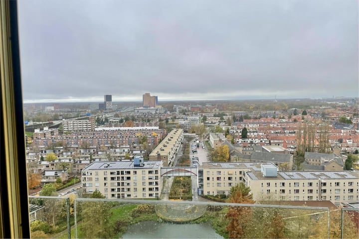 Bekijk foto 37 van Vechtstraat 342