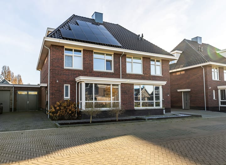 Photo 1 of Spitter 22